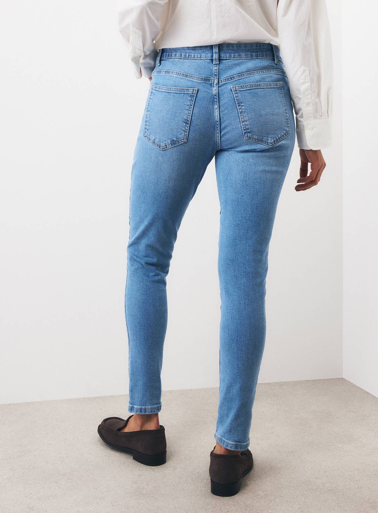 Light Blue Mid Rise Slim Fit Denim Jeans 20R - Image 4